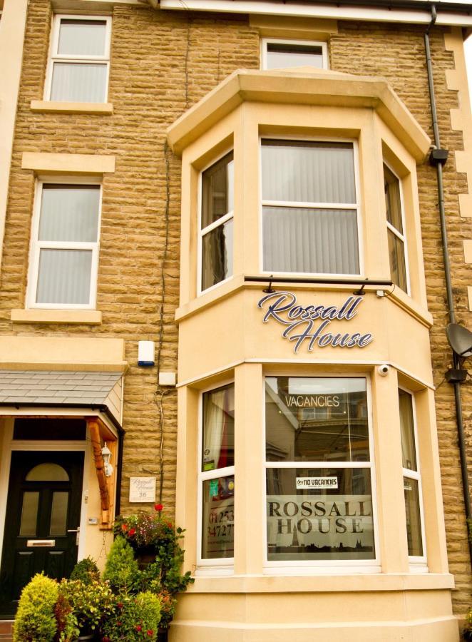 Rossall House , For Families & Couples Blackpool Buitenkant foto
