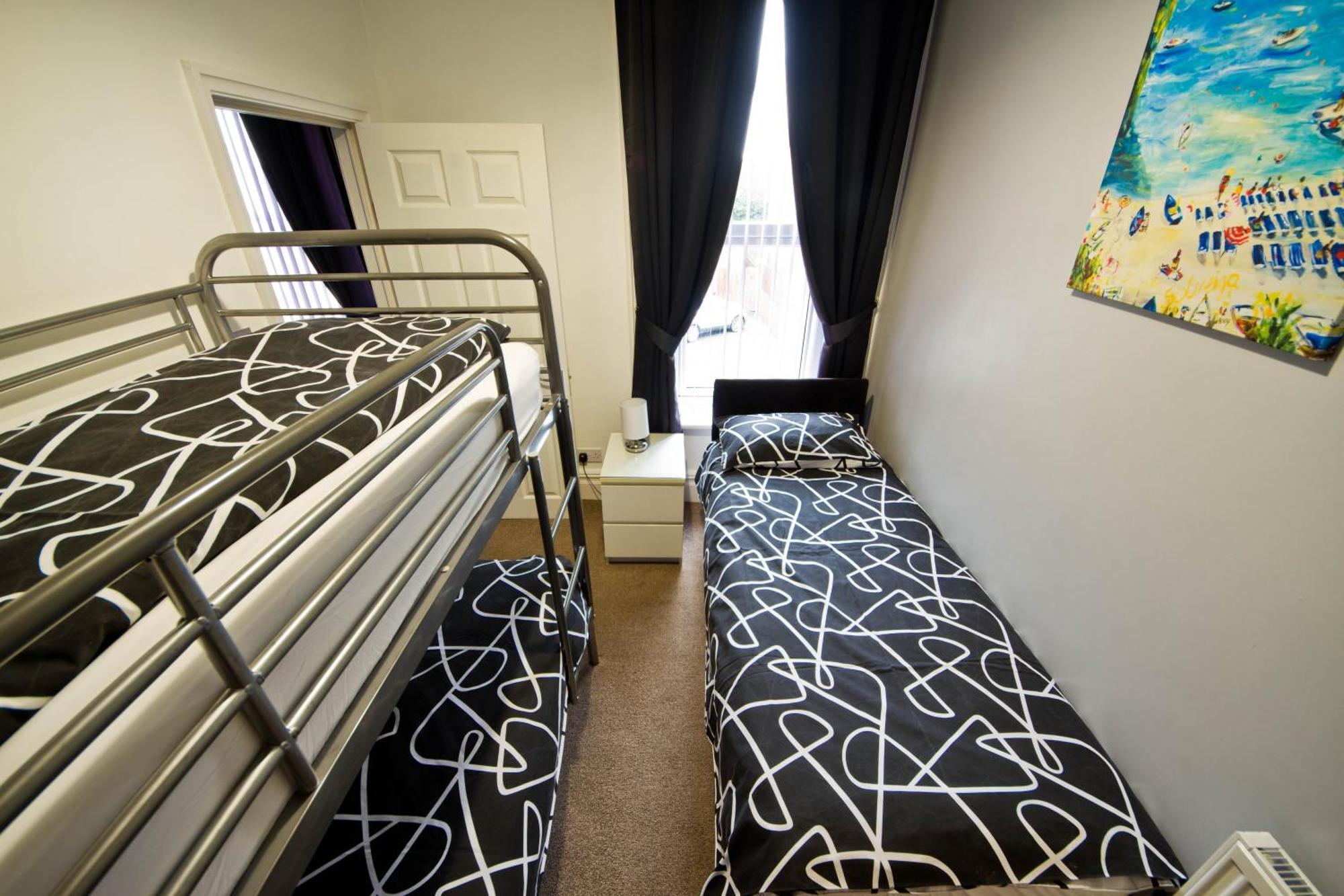 Rossall House , For Families & Couples Blackpool Buitenkant foto