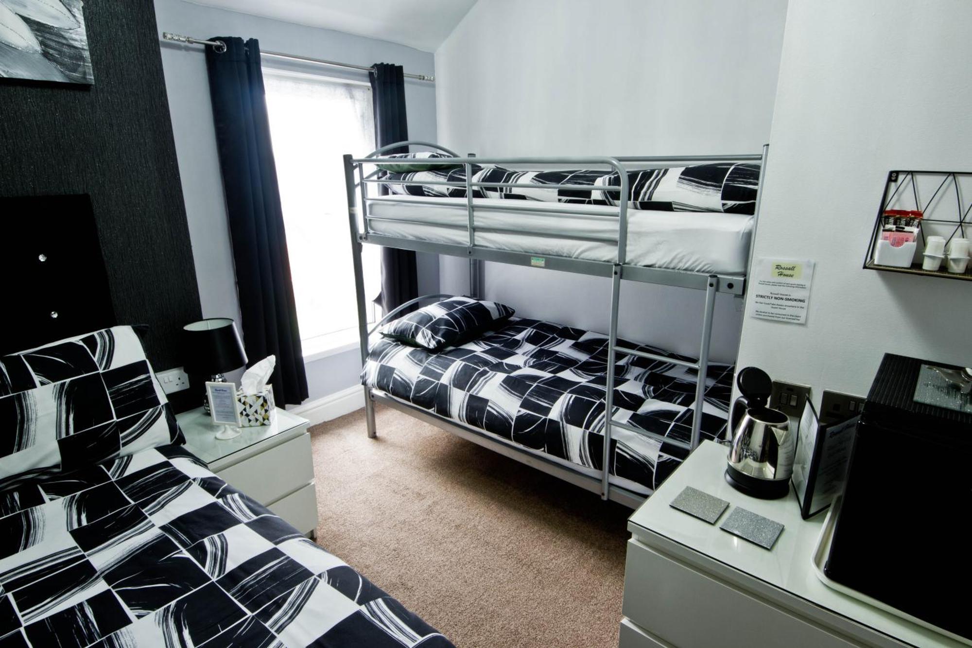Rossall House , For Families & Couples Blackpool Buitenkant foto