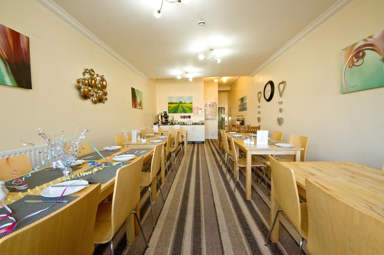 Rossall House , For Families & Couples Blackpool Buitenkant foto